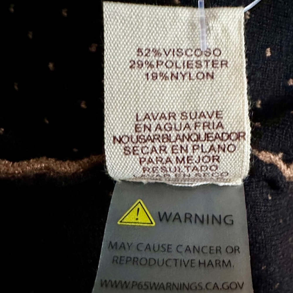NWT Hem & Thread Poncho - Picture 6 of 7